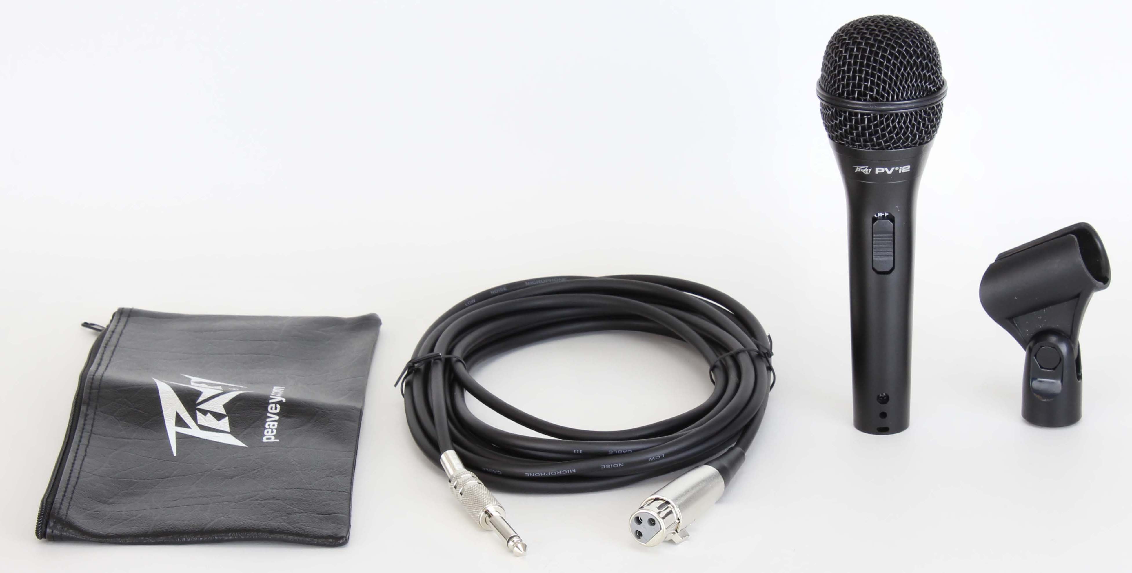 PEAVEY PV®I 2 BLACK MICROPHONE – 1/4” CABLE