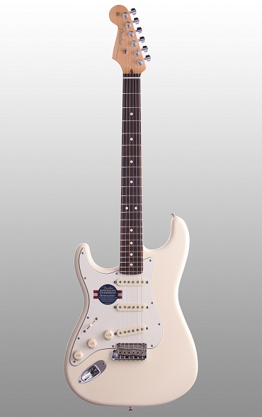 American Standard Stratocaster®, Left Handed, Rosewood Fingerboard,Olympic White